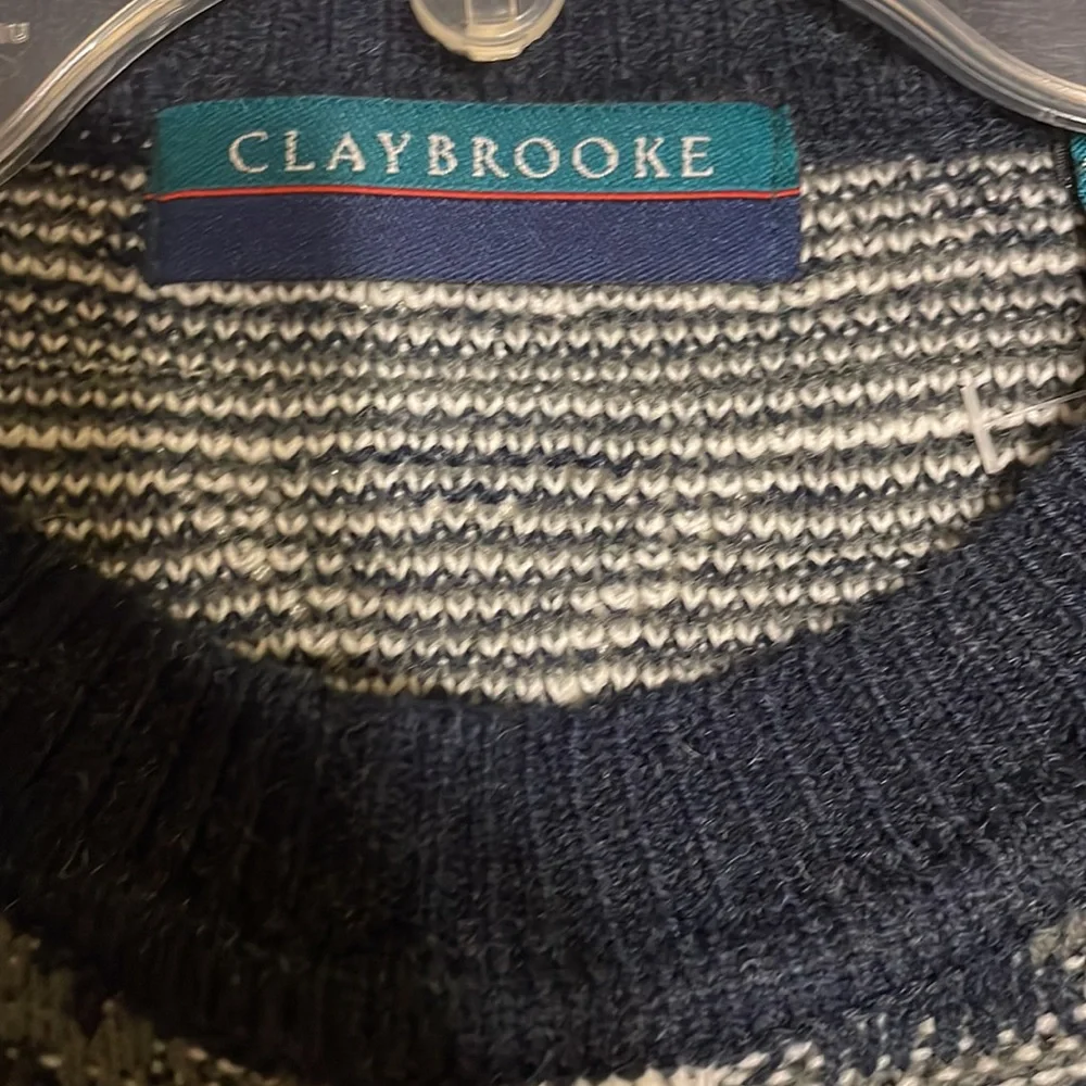 Claybrooke Men’s comfy round neck long sleeve sweater (OLCC)